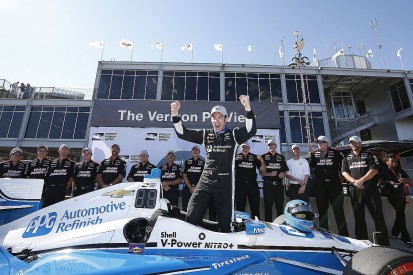 Simon Pagenaud sets record pace to take Barber IndyCar pole