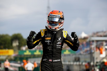 Hungary F3: Lundgaard holds off Fewtrell to seal lights-to-flag win