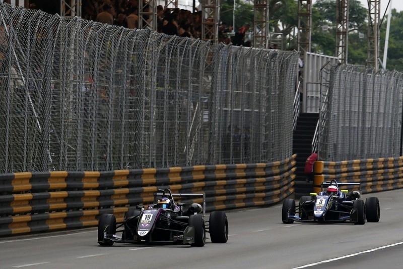 Video: Habsburg on his attempt to win the Macau GP on the final lap