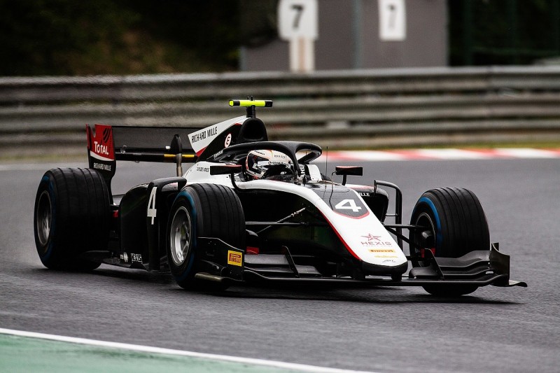 Hungaroring F2: De Vries beats Ghiotto to pole in wet qualifying