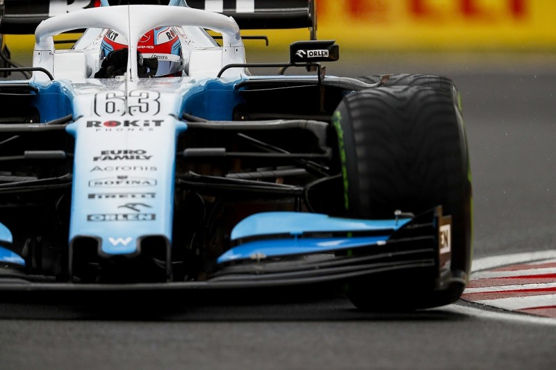 Russell went "amateur" to "rainmaster" in F1 Hungarian GP practice