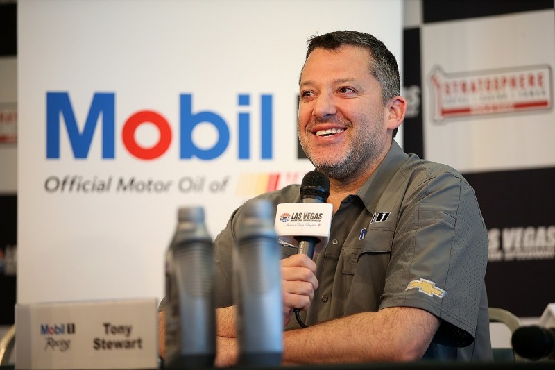 NASCAR fines Tony Stewart for criticism over rules