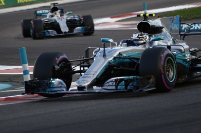 Abu Dhabi track doesn't suit F1 cars for overtaking - Lewis Hamilton