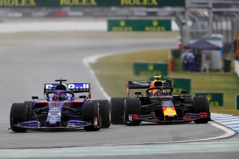 Villeneuve: Red Bull F1 should look past Kvyat if it replaces Gasly