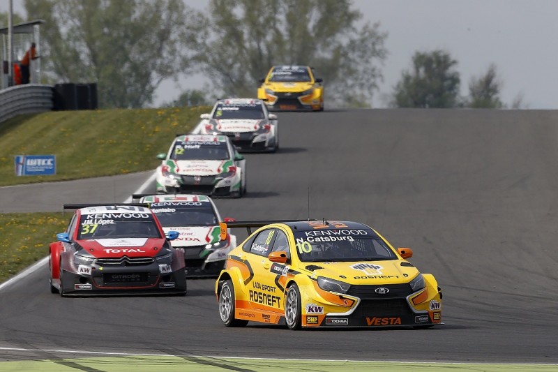 Analysis: Why the WTCC's 2016 format shake-up has worked