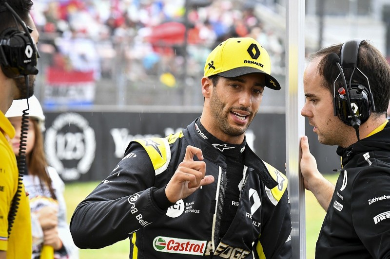 Ricciardo: Renault yet to find "big" chassis gains with 2019 F1 car