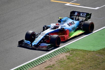 Kubica thwarted by updates falling off "fragile" Williams in Germany