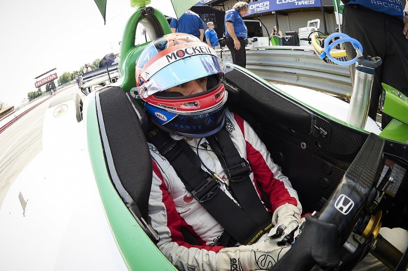 IndyCar Mid-Ohio: Herta tops practice running, Newgarden crashes