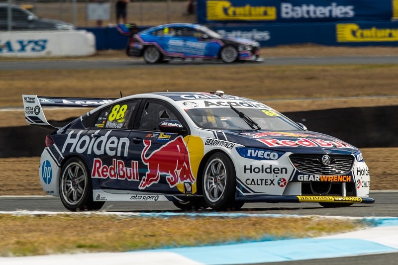 Supercars Queensland: Whincup snaps winless streak ahead of Davison