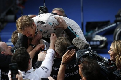 Nico Rosberg wins again in wild Chinese Grand Prix