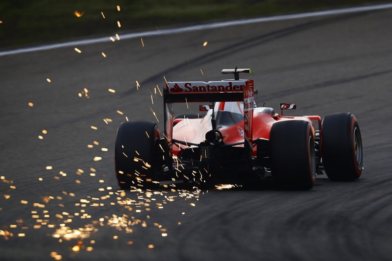 Ferrari's Raikkonen and Vettel admit mistakes cost them China pole