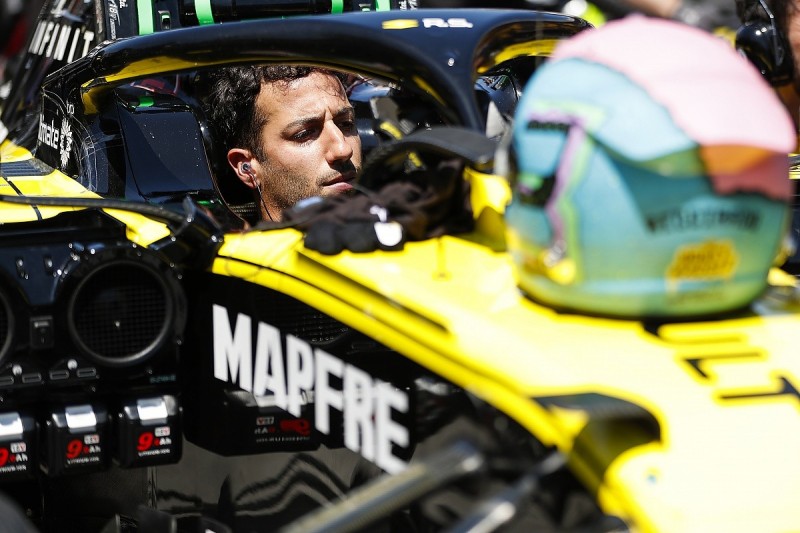 Renault F1's Ricciardo subject to £10m legal claim from ex-advisor