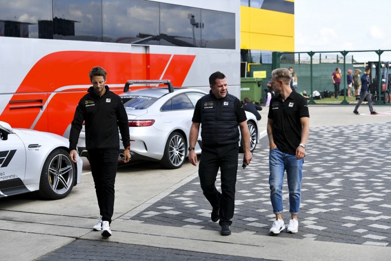 Haas seeking a "solution" to stop Formula 1 drivers clashing