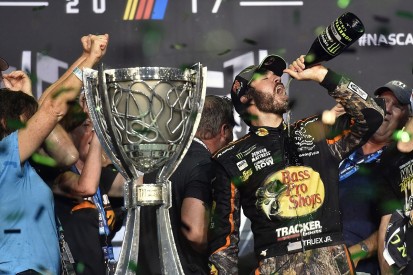 NASCAR Homestead: Truex seals 2017 Cup title with Homestead win