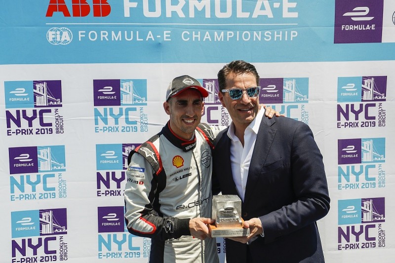 New York FE: Buemi takes race one pole, main title rivals mid-pack