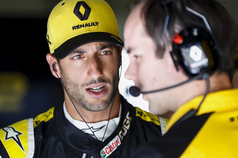 Ricciardo: McLaren has "the kind of package we're looking for" in F1