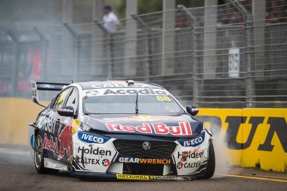 Whincup could have won Supercars race with strategy before crash