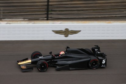 'No anxiety' as Hinchcliffe returns to Indianapolis after crash