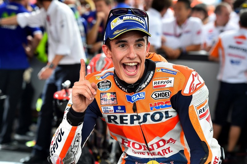 Marquez wins wild Argentina MotoGP race, Lorenzo among crashers