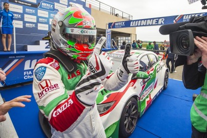 Rob Huff starts his Honda WTCC career with win in season-opener