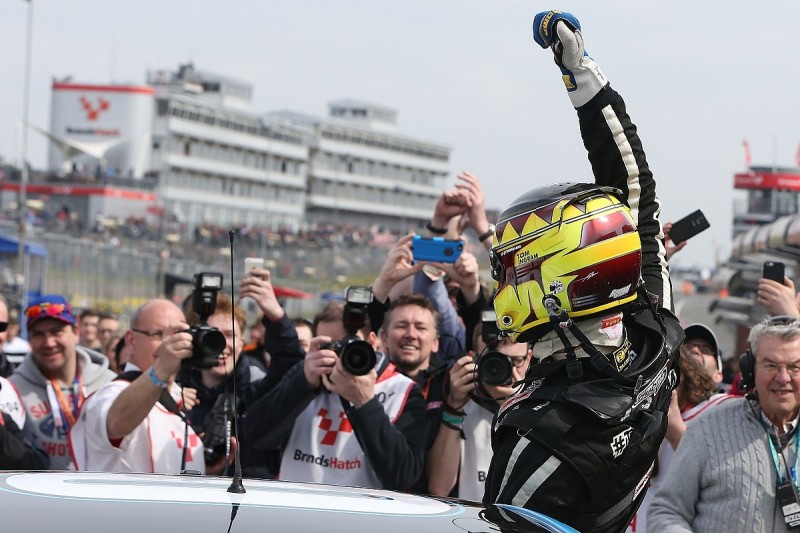 Tom Ingram scores his first BTCC win in 2016 opener at Brands Hatch