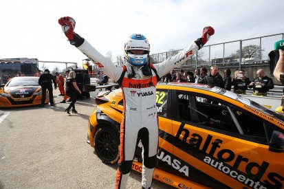 Gordon Shedden leads Honda one-two in Brands Hatch BTCC race two