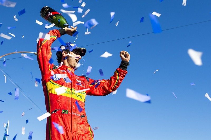 Lucas di Grassi boosts Formula E title bid with Long Beach victory