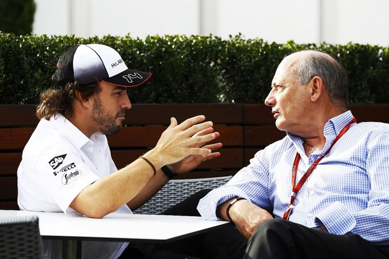 FIA should not rule on Alonso's F1 fitness, McLaren's Dennis says