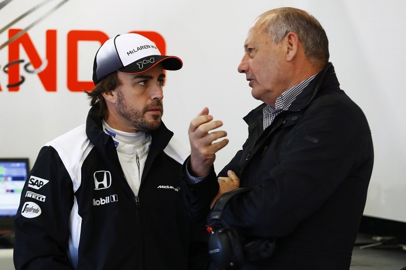 McLaren's Dennis asked FIA to let Alonso compete in Bahrain GP