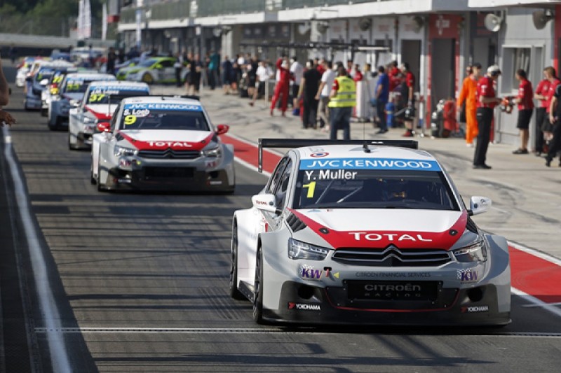 Moscow WTCC: Citroen's Yvan Muller sets the pace in practice