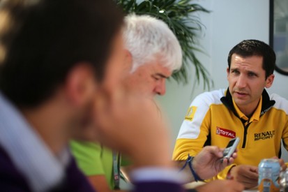 Renault baffled by 'illegal' indoor Toro Rosso F1 test stories