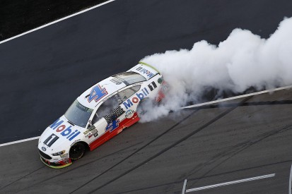 Kevin Harvick 'dangerous' in NASCAR Cup 2017 title showdown