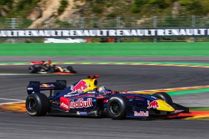 Spa FR3.5: Red Bull rising star Carlos Sainz Jr on pole again