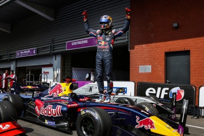 Spa FR3.5: Red Bull protege Carlos Sainz Jr completes double win