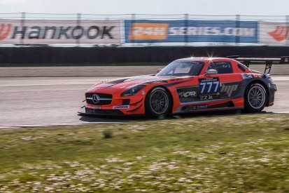 First-lap clash disrupts Robert Kubica's circuit racing return
