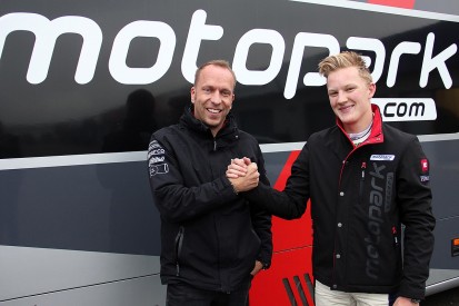 Motopark first team to sign a driver for 2018 European F3 season