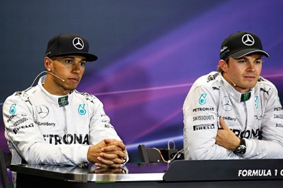 Boullier: Mercedes F1 team faces impossible task to control drivers