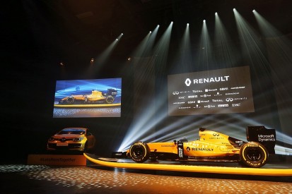 Renault reveals its definitive 2016 Formula 1 livery