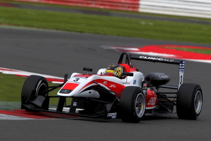 Silverstone British F3: Kirchhofer wins drama-filled encounter