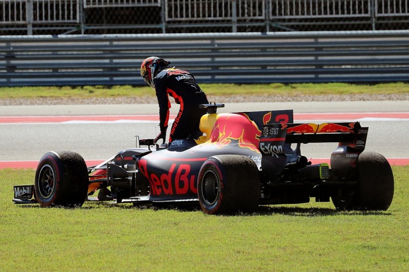 Red Bull's Horner would 'love' to see new engine rules for 2018