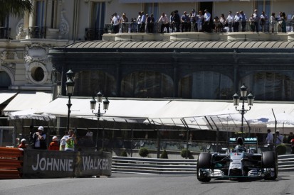 Monaco GP: Nico Rosberg beats Lewis Hamilton to pole despite error