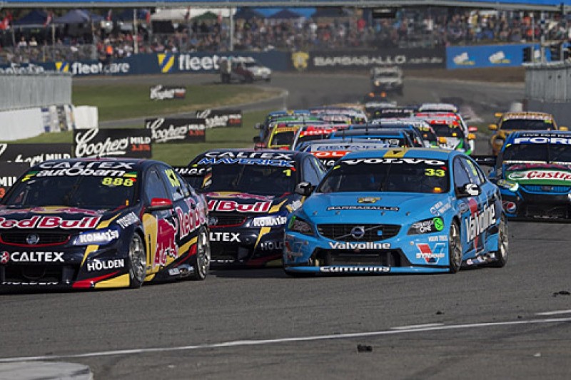 Craig Lowndes takes 97th win in V8 Supercars at Barbagallo