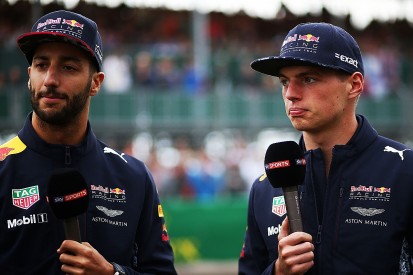Daniel Ricciardo surprised by timing of new Max Verstappen F1 deal