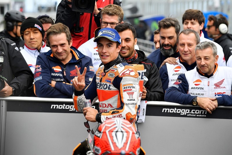 Phillip Island MotoGP: Marquez storms to pole, Dovizioso only 11th