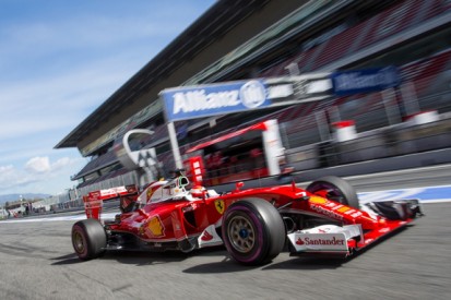 Barcelona F1 test: Kimi Raikkonen tops morning on ultra-softs