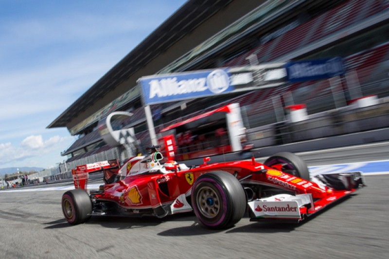 Barcelona F1 test: Kimi Raikkonen tops morning on ultra-softs