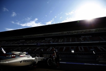 Barcelona F1 test: Bottas puts Williams on top on super-softs