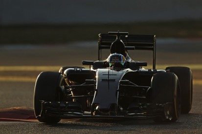 Toro Rosso running updated 2015 car in first Formula 1 test