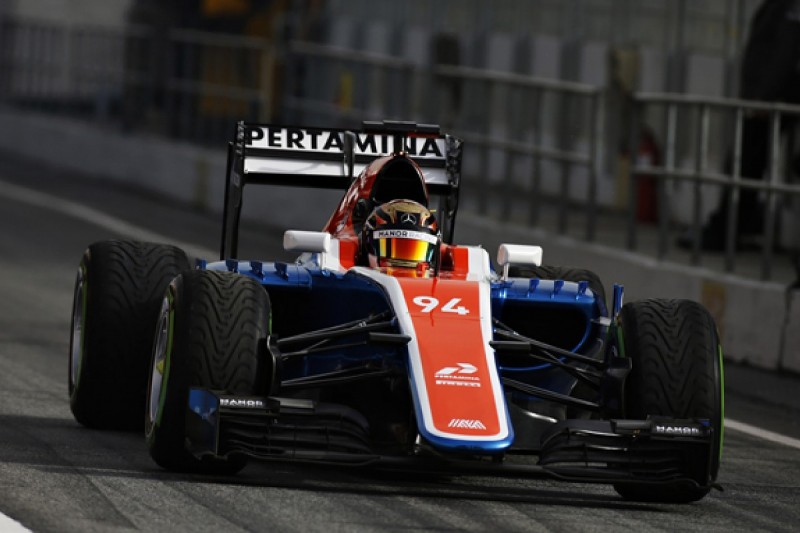 Manor Racing introduces new MRT05 Formula 1 car in Barcelona test