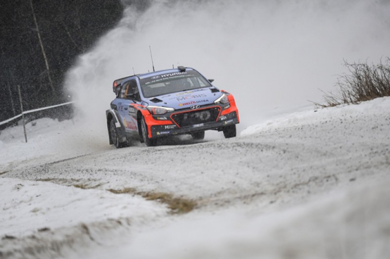 Hyundai to push WRC reliability fix through, Volkswagen in the dark